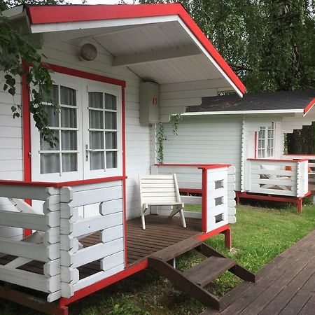 Maennimaee Guesthouse ヴィリャンディ エクステリア 写真