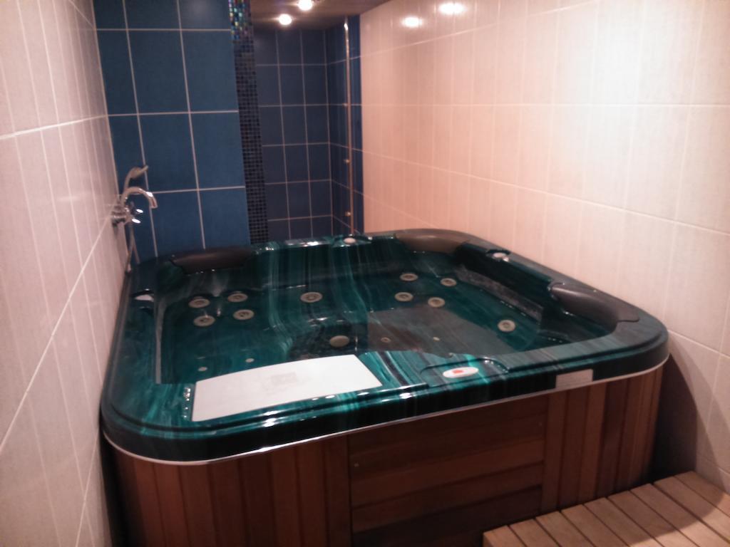 Maennimaee Guesthouse ヴィリャンディ エクステリア 写真