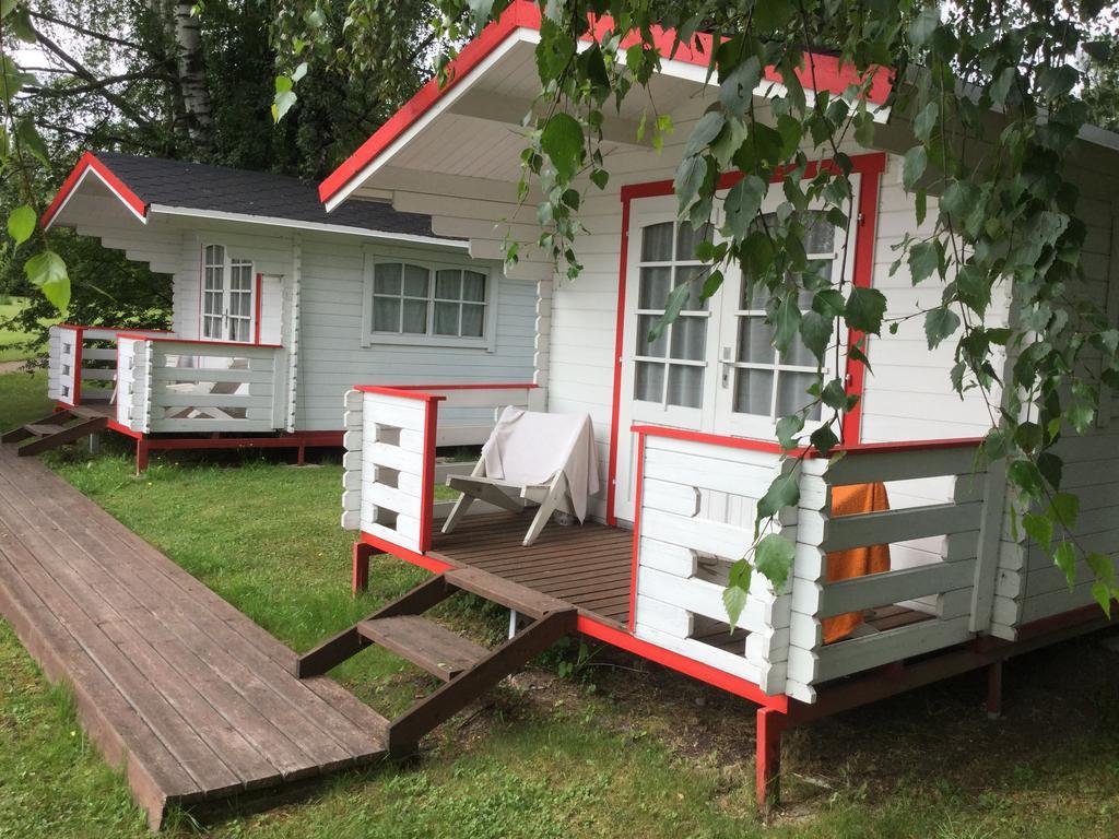Maennimaee Guesthouse ヴィリャンディ エクステリア 写真