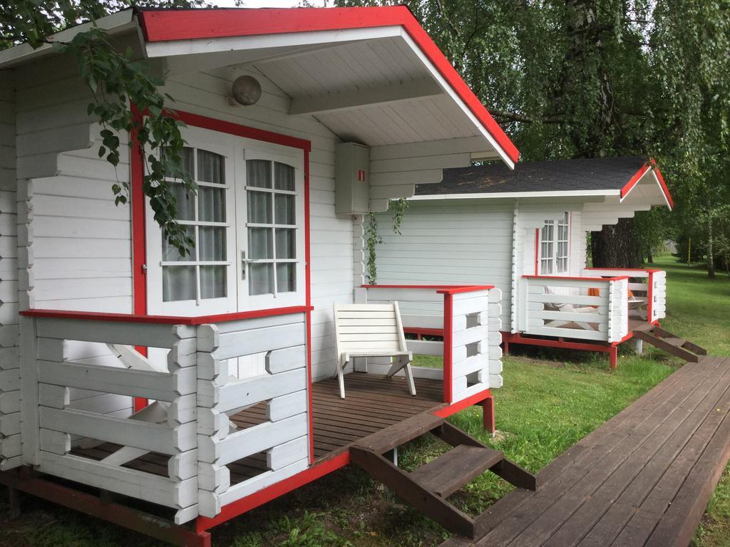 Maennimaee Guesthouse ヴィリャンディ エクステリア 写真